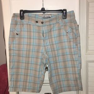 Columbia -  Cargo Checked Shorts!!